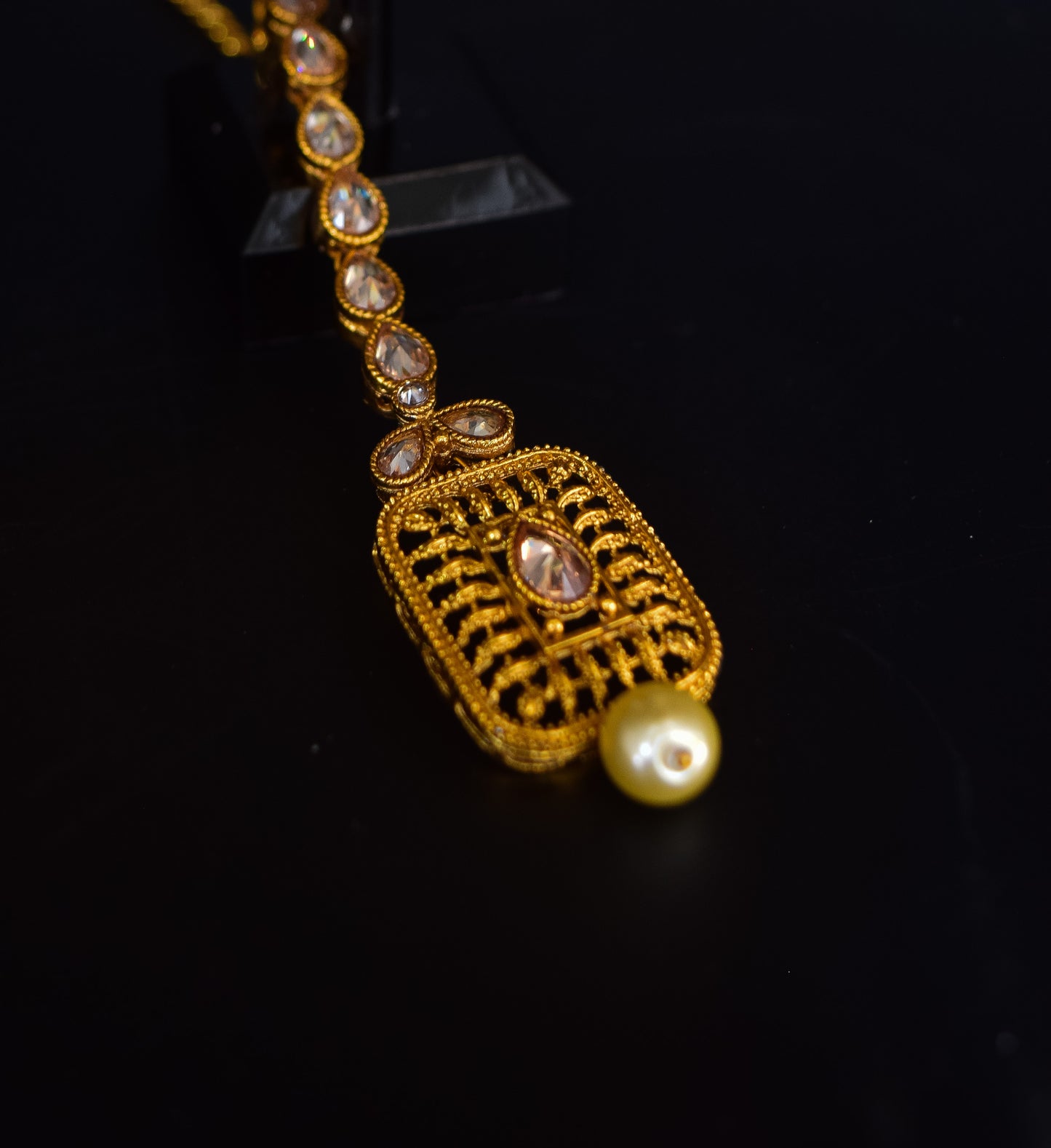 Manju Tikka Set