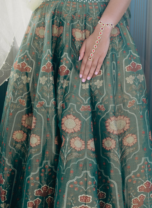 Rachana HaathPhool - White and Ruby