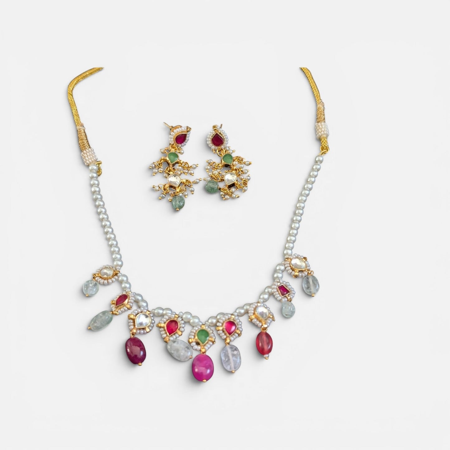 Astha Necklace Set