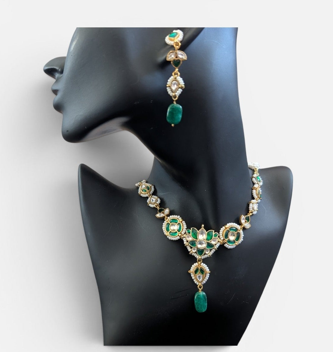 Kamal Necklace Set